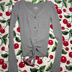 Hollister Gray Top